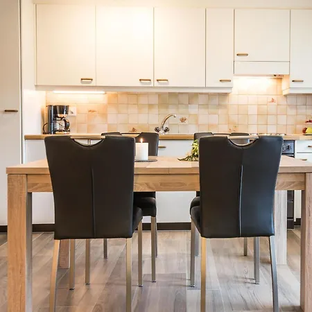 Haus Adora Appartement-fewo 4-bettwohnung Nr- 4 By Interhome * Saas-Almagell